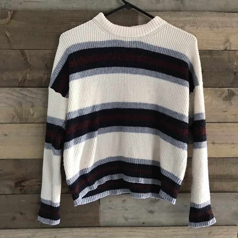American Eagle Striped Sweater